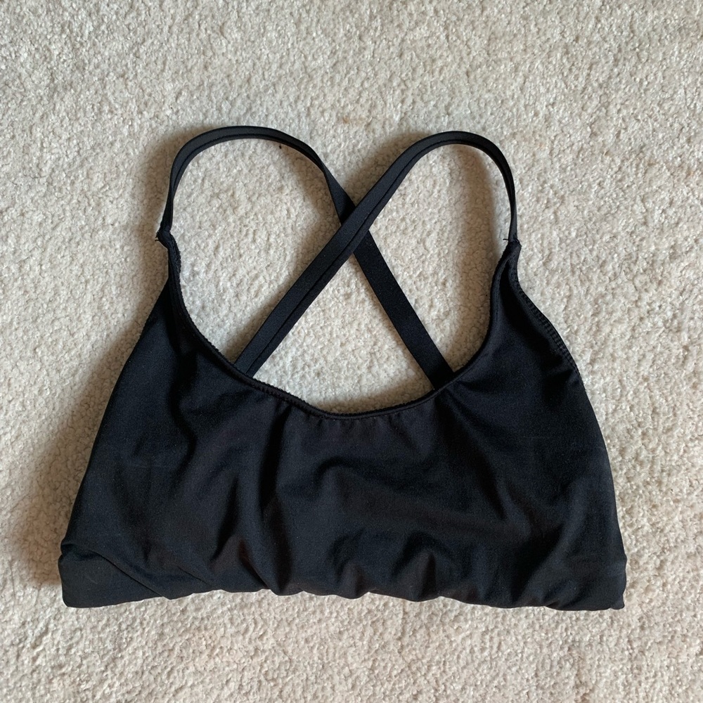 Noli Yoga Black Sports Bra